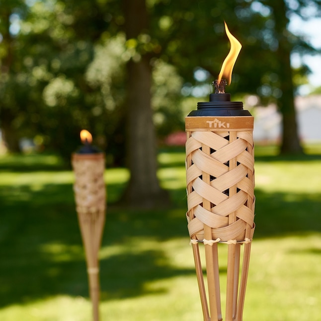 Mosquito-Repelling Tiki Torches 2026: Top 7 Citronella and Natural Oil Options Tested